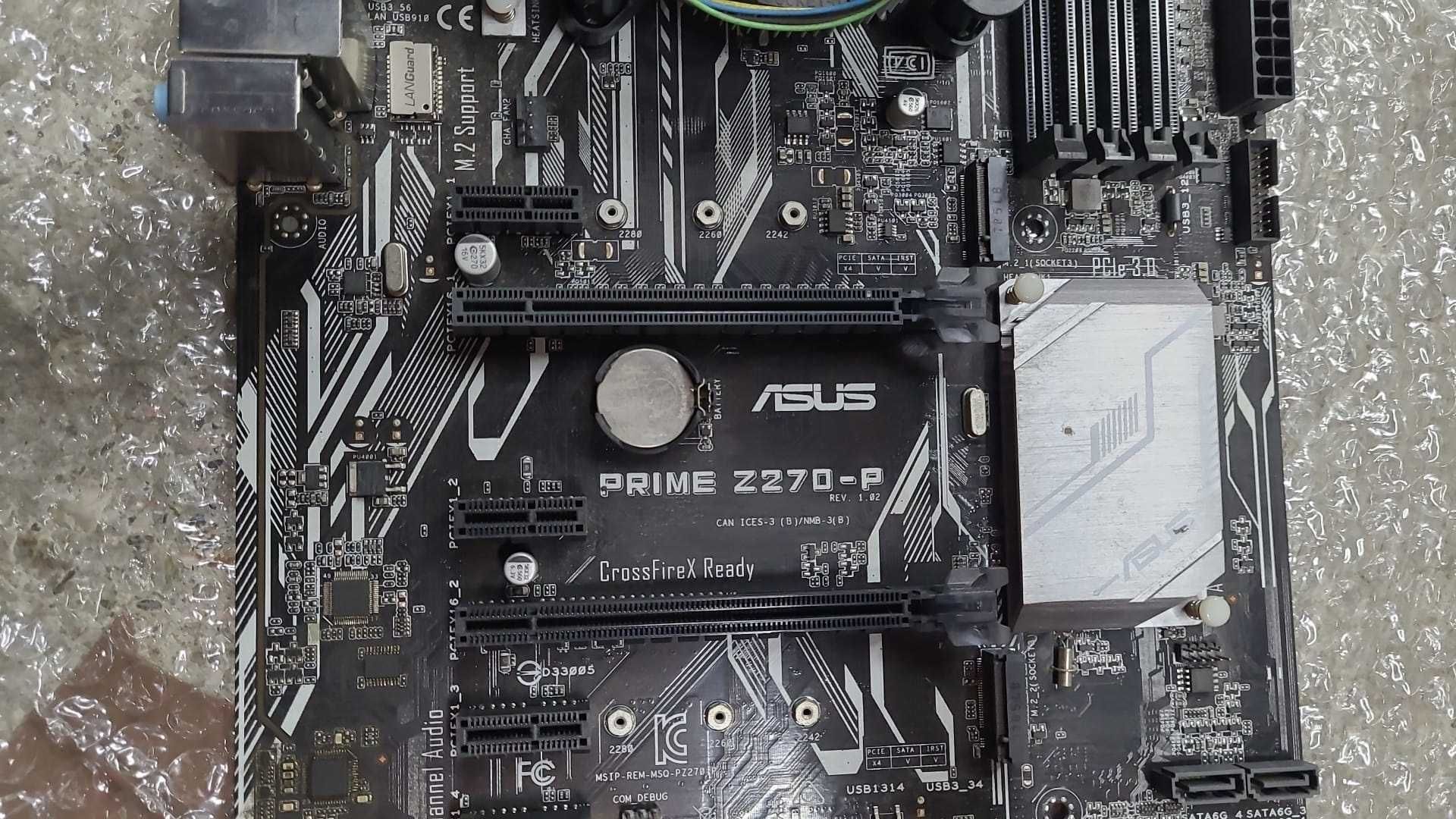 Placa de baza Asus Prime Z270-P , ca noua ,soket 1151 -vezi foto cu ea