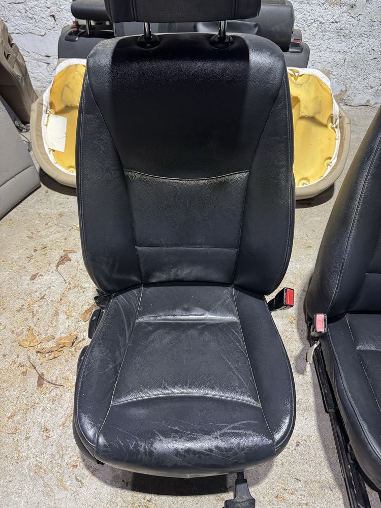 Продаваме кожен салон за бмв е90 bmw e90