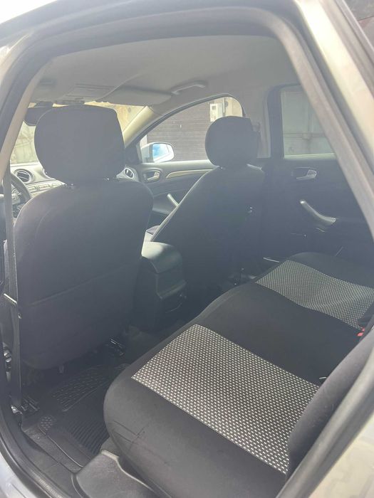Ford mondeo mk 4