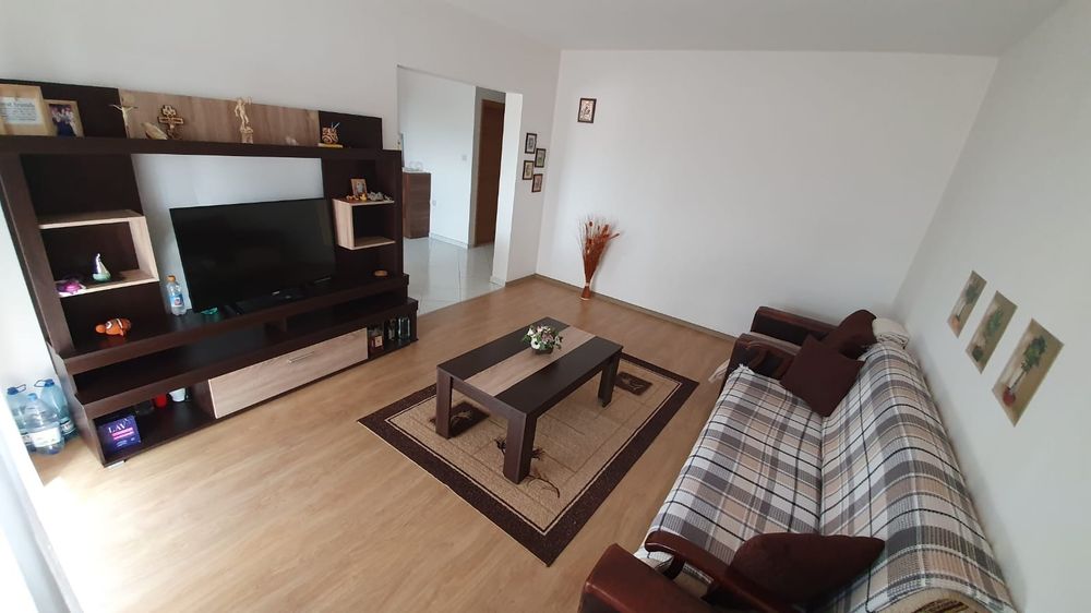 Apartament 3 camere bloc nou, boxa și parcare