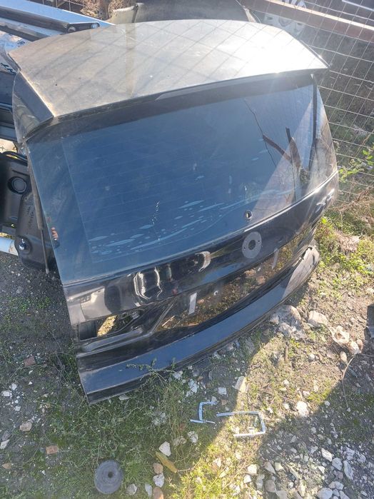 Заден капак за BMW X3 E83 Facelift 2006-10 със стъкло