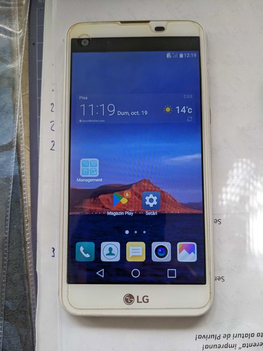 Telefon mobil LG X screen