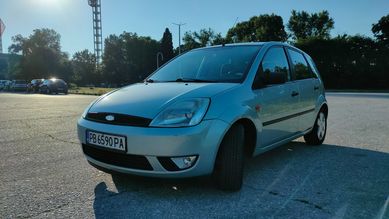 Ford Fiesta 1.4 бензин 80 к.с