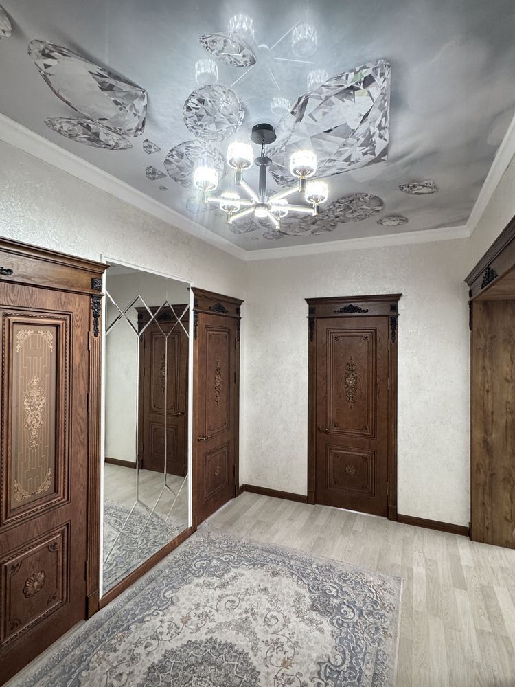 Продается уютный дом с гостевым домиком