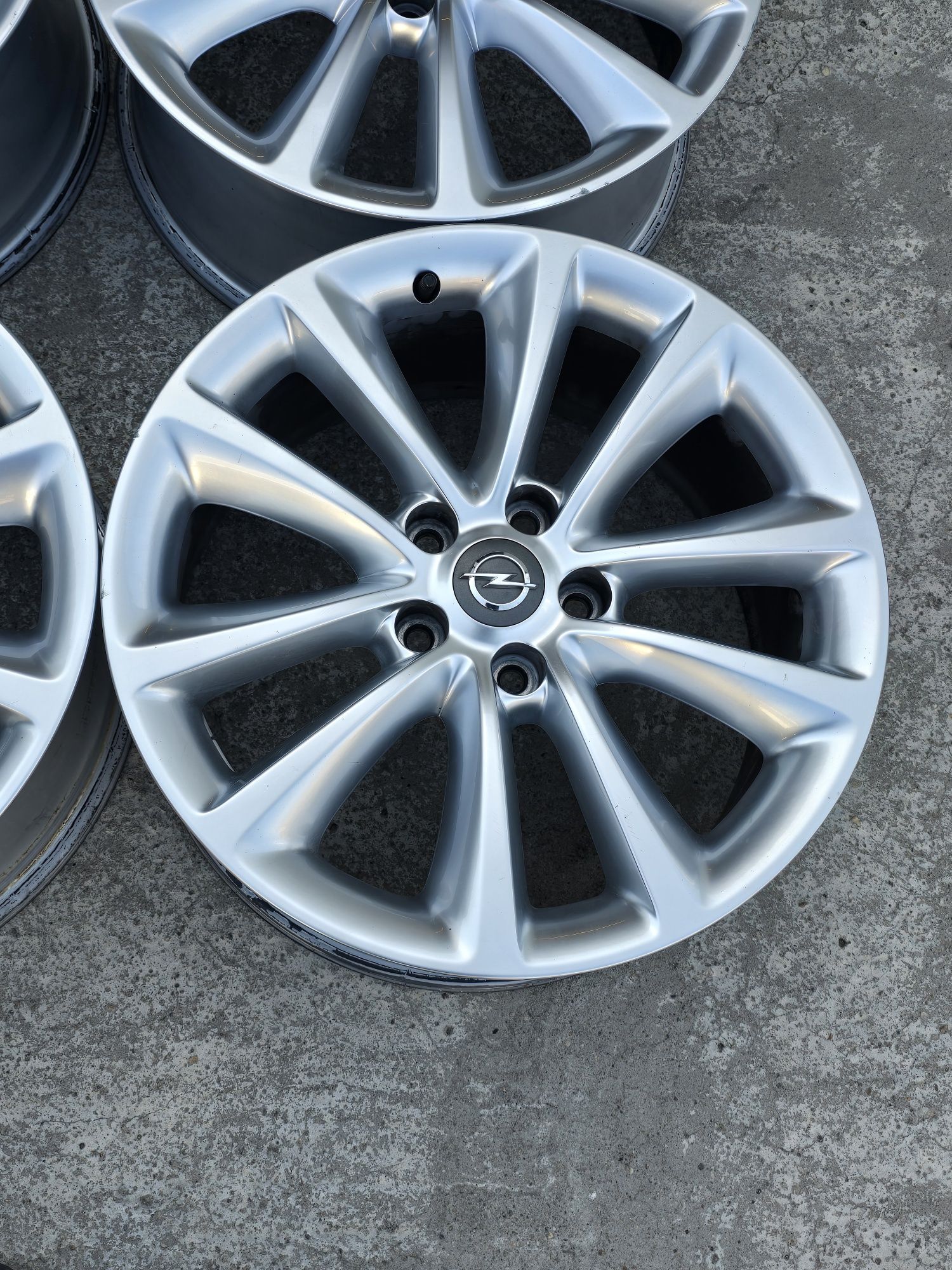 Джанти 18 / 5х115 - Opel 5x115