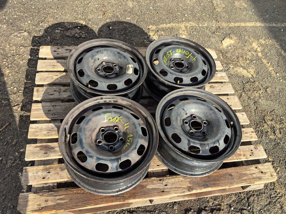 15 цола 5 х 100 мм Фолксваген / Шкода / Сеат / Ауди - 6 Инча / ЕТ 38