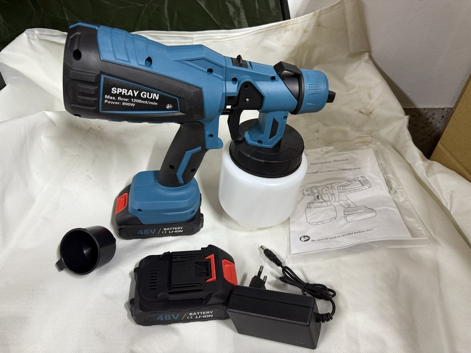 Pistol de vopsit electric cu 2 acumulatori