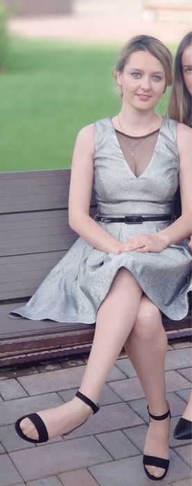 Rochii / rochite / rochie dama/ femei in stare impecabila