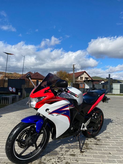 Vând Honda Cbr 125R A1