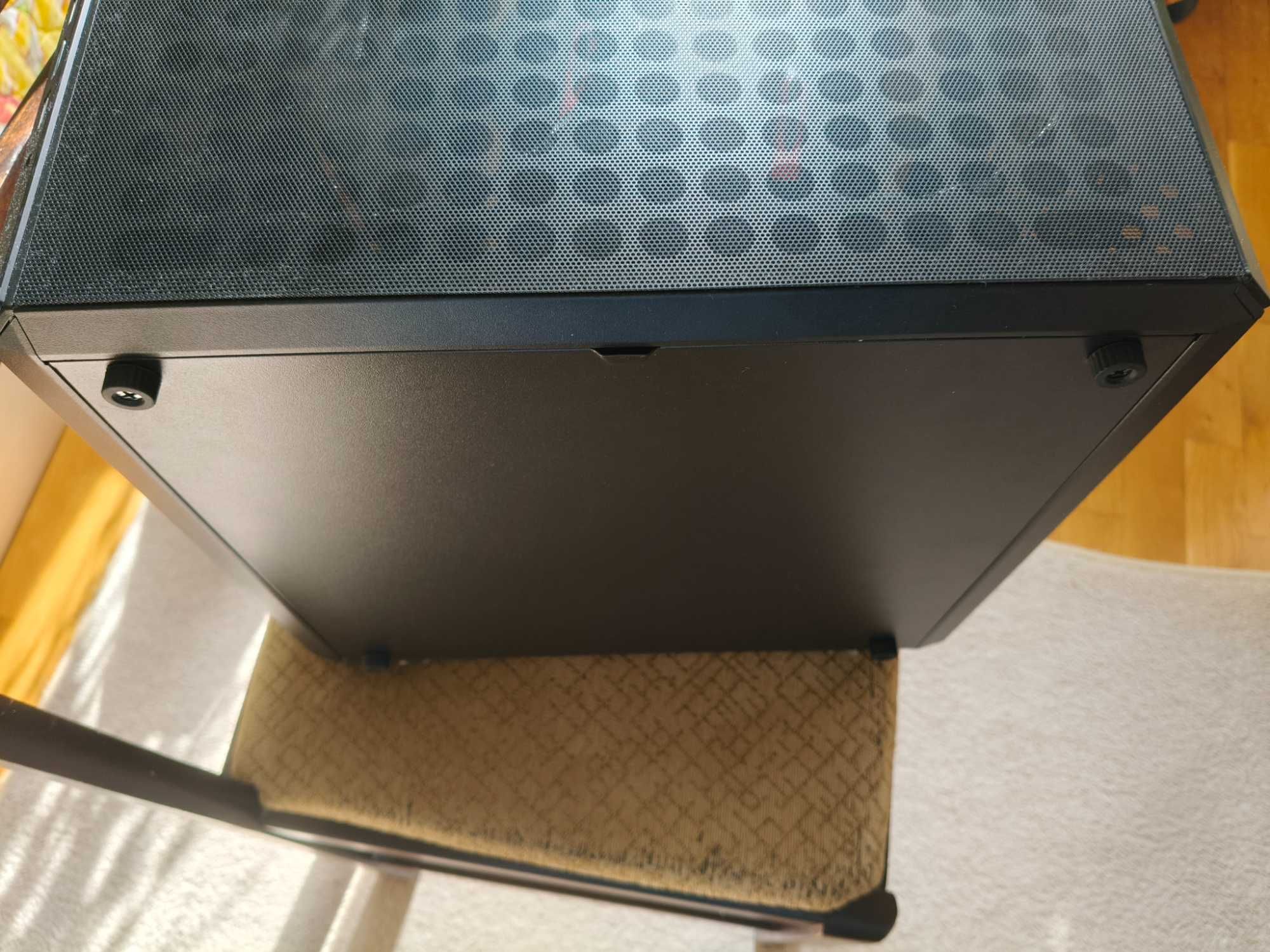PC Case - Cooler master Q300L V2