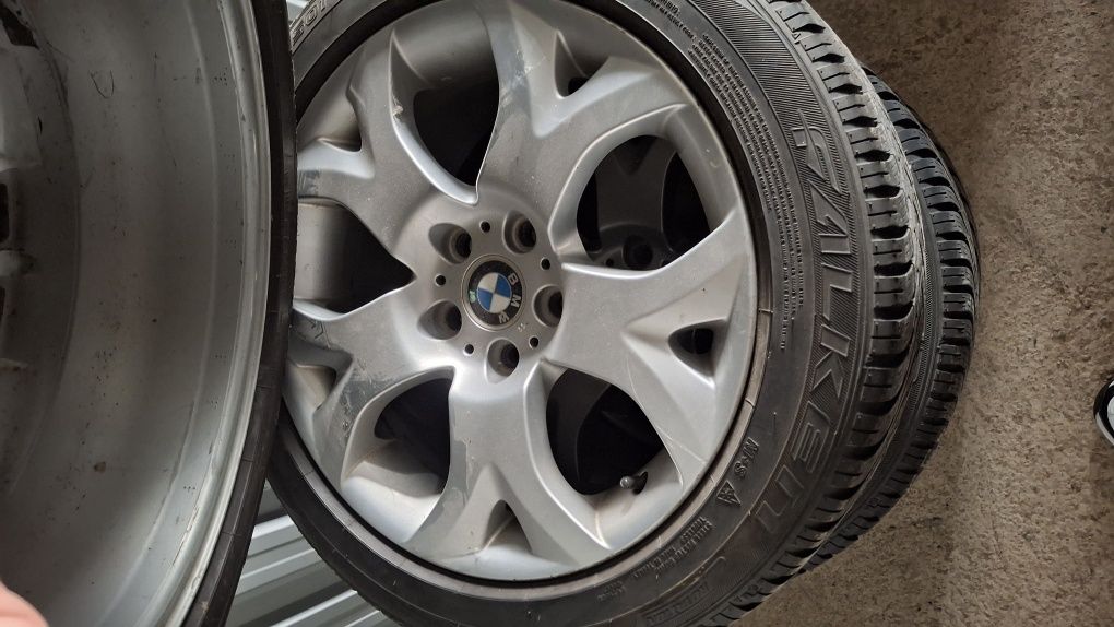 18 5х120 BMW X3 E83 спортпакет със зимни гуми