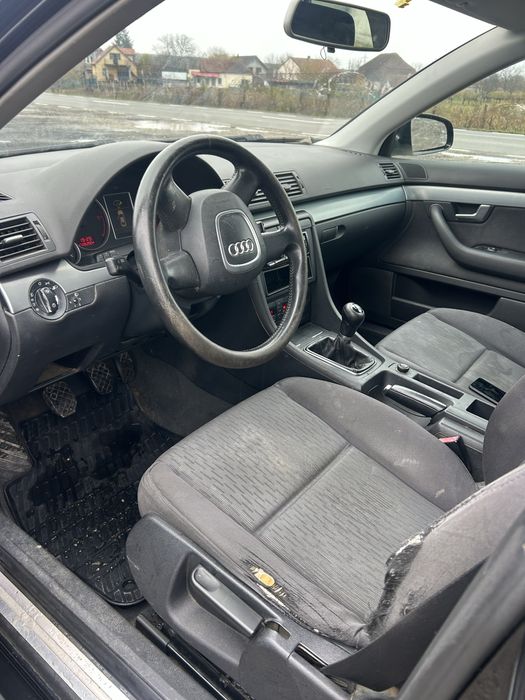 Audi A4 ,2.0 TDi 140 cai , 6 trepte