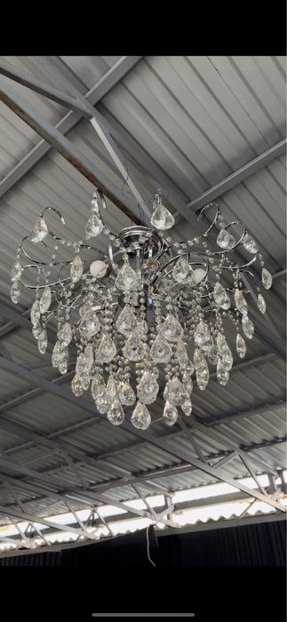 Продам люстру хрустальная