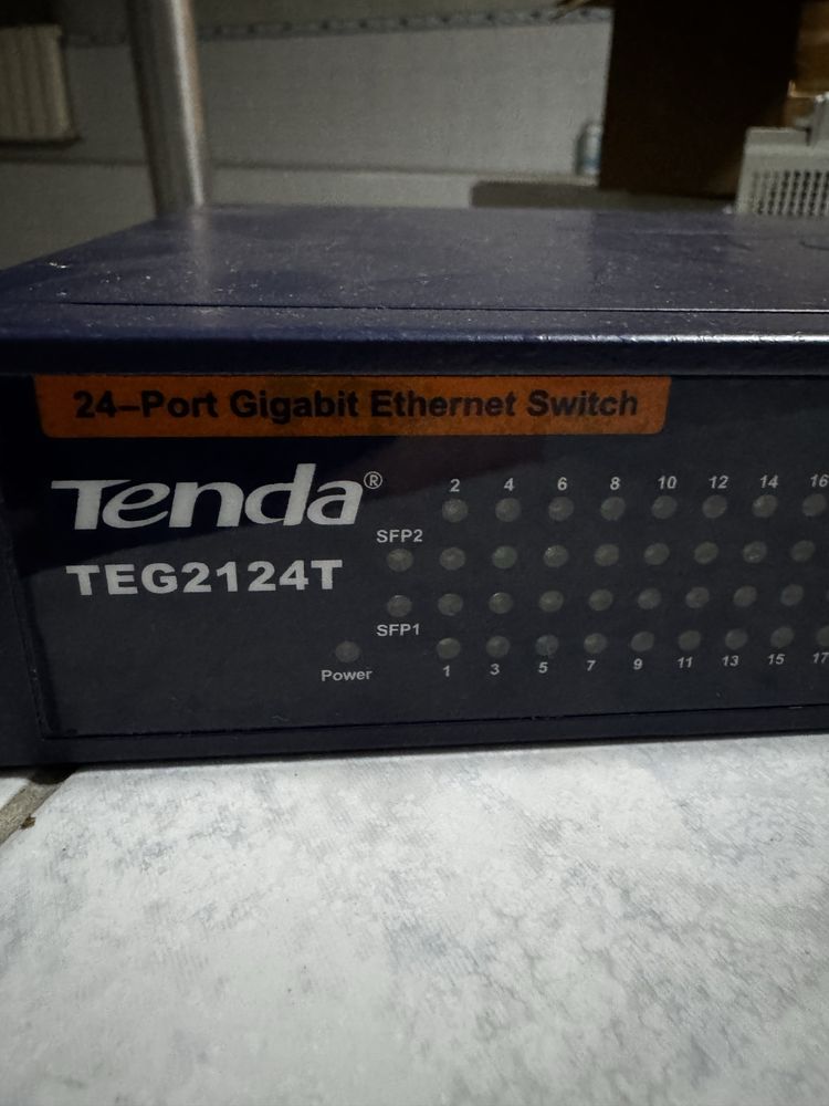Коммутатор Tenda TEG2124T