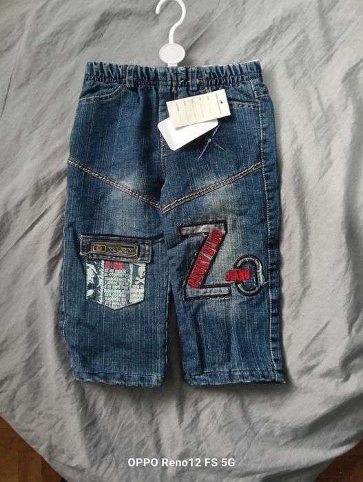 Vând pantaloni Bebe