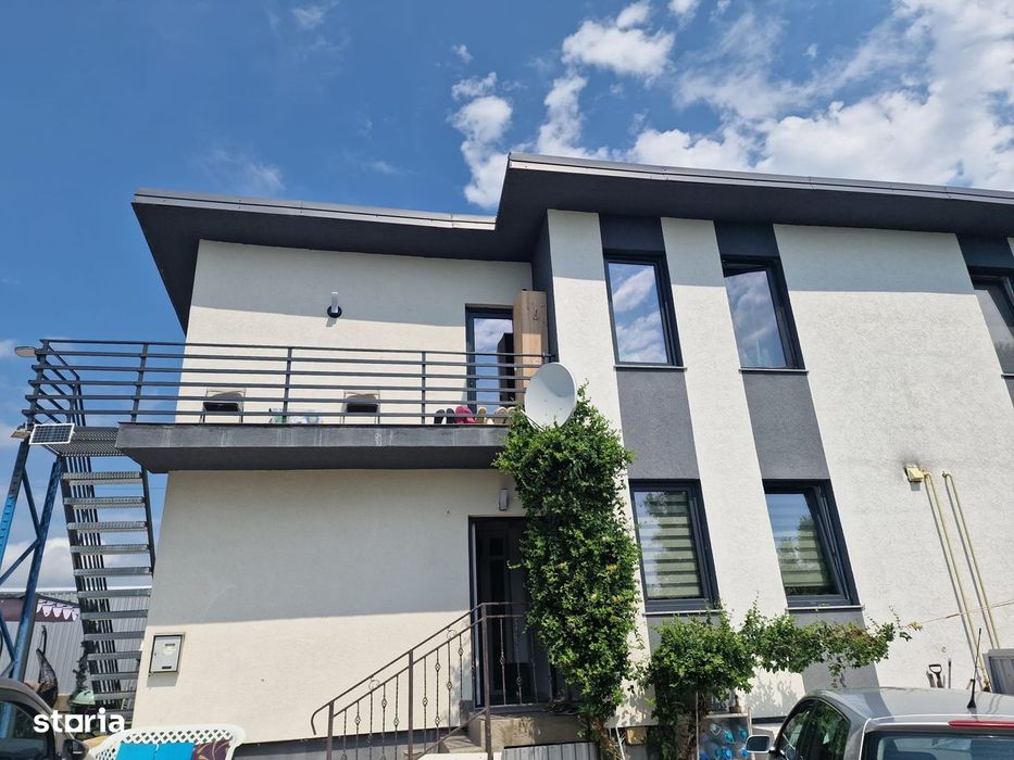 De vanzare duplex Plopeni , Suceava