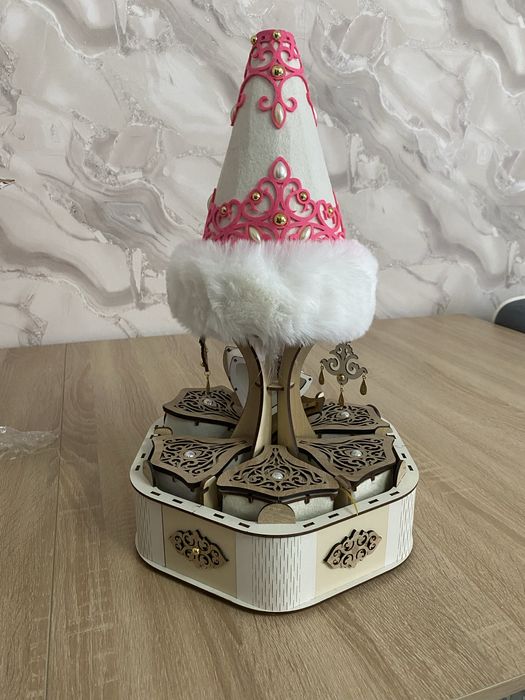 Тойбастар бонбоньерка