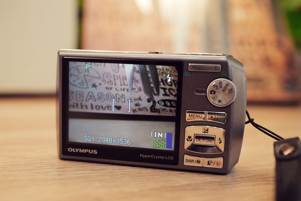 Aparat foto Olympus U1200 de 12Mp camera compacta ideala instagram