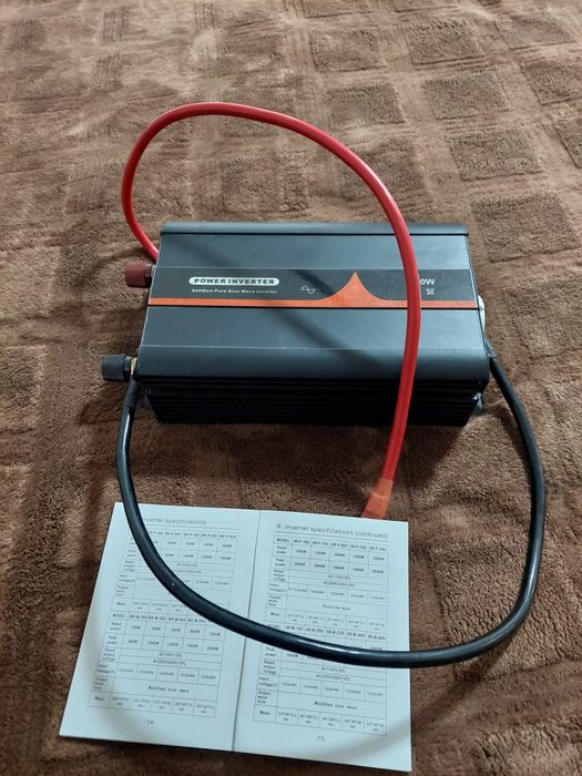 Invertor 12v   220v