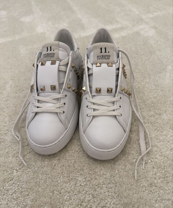 Adidasi/ sneakers Valentino Garavani Rockstud Untitled, originali