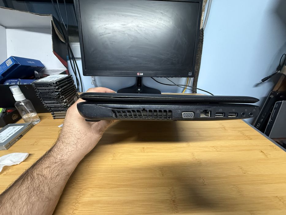 Laptop Toshiba Satellite c660d - 1c7