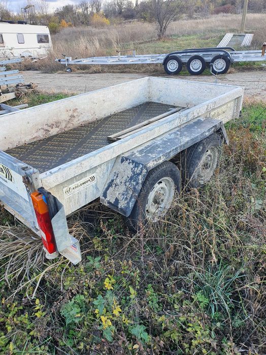 Ремарке за багер ,  ремарке фургон