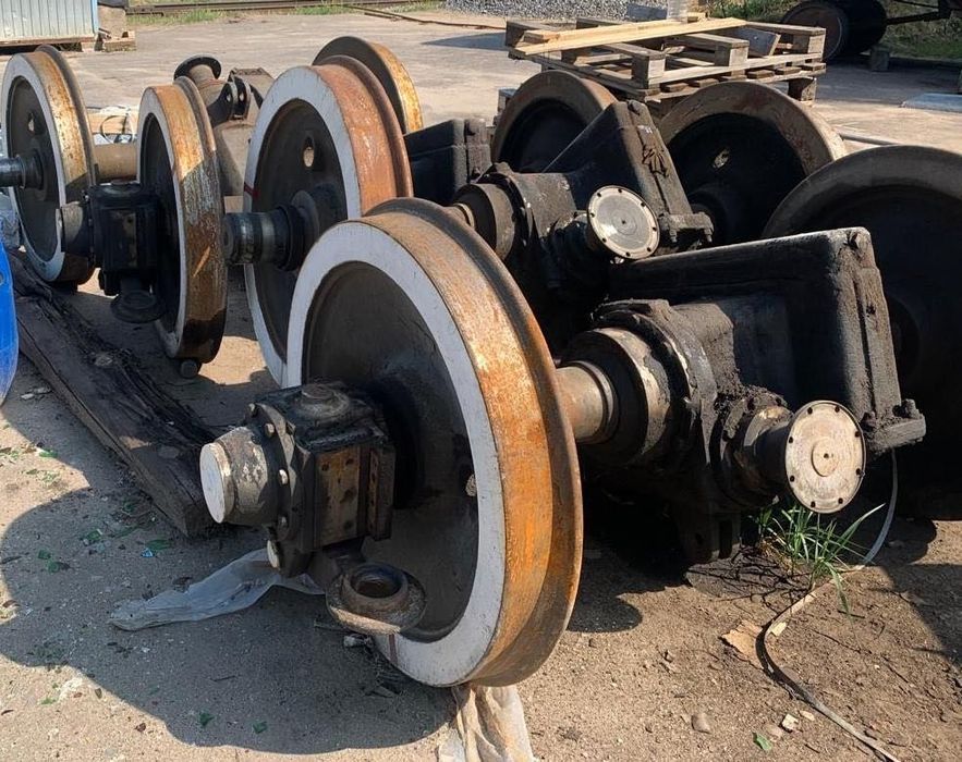 Колесные пары тепловоза ТГМ40