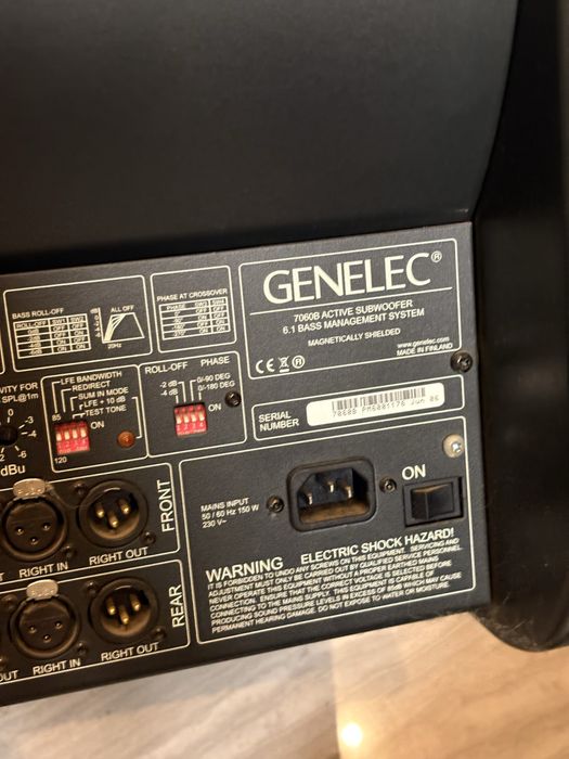 Сабвуфер Genelec7060B