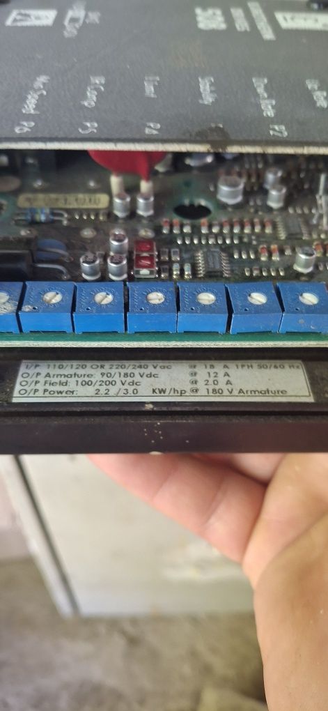 Управление за постояннотоков двигател 2.2-3kw