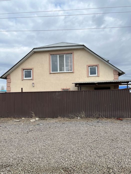 Продам мансардный дом