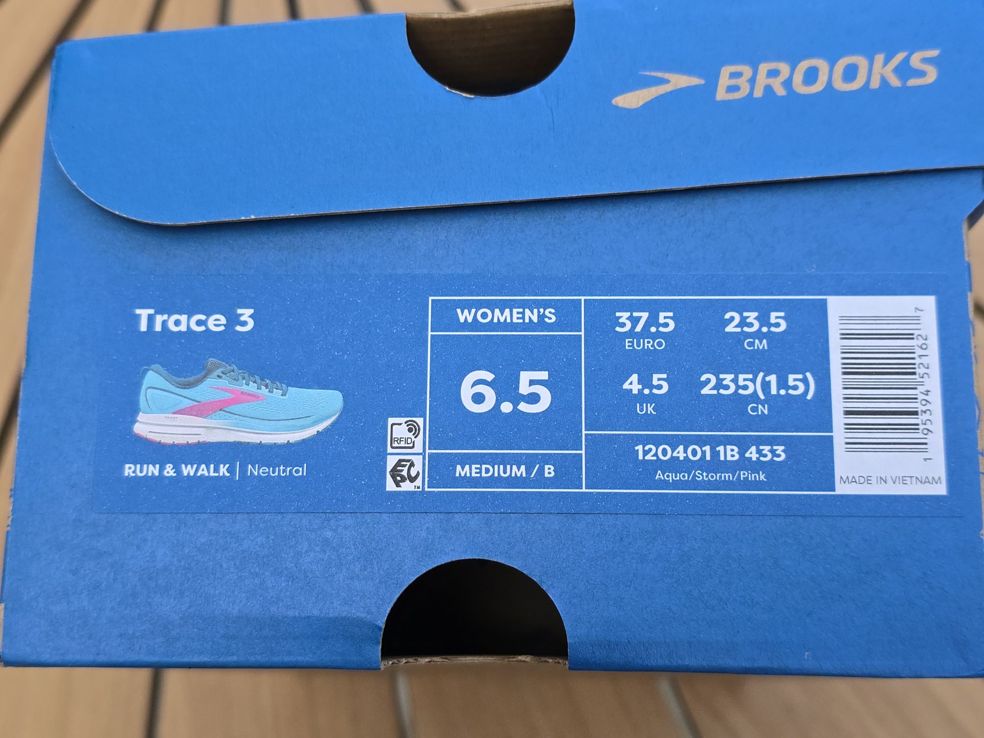 Brooks Trace 3 femei marime 37.5 noi in cutie