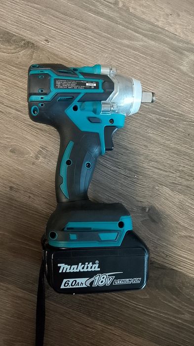 Impact  înșurubat Makita  DTW 600