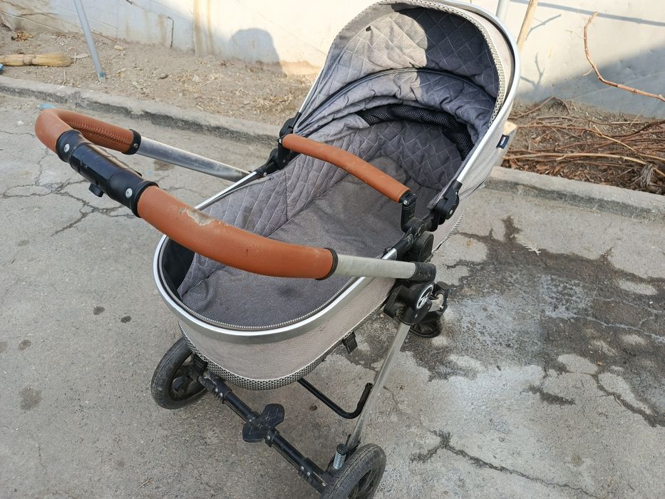 Продается детская коляска