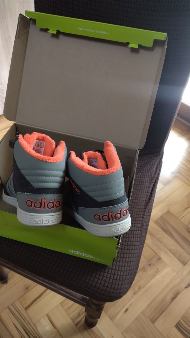 Маратонки Adidas Neo