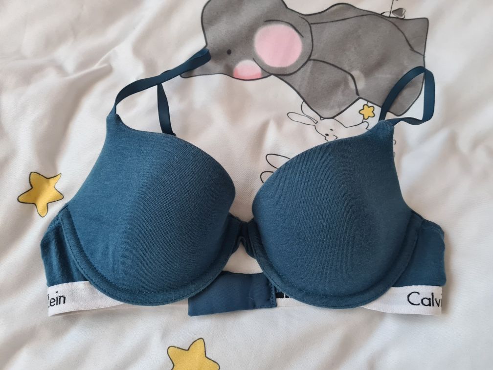 Sutien Calvin Klein marime 70B