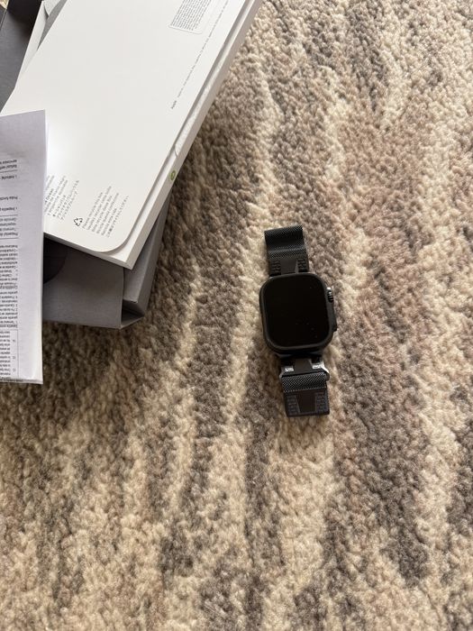 Apple Watch ultra 2 49mm black titanium 2024