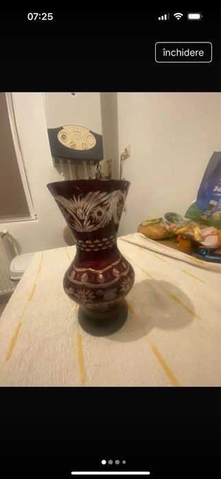 Vaza din cristal/rubin