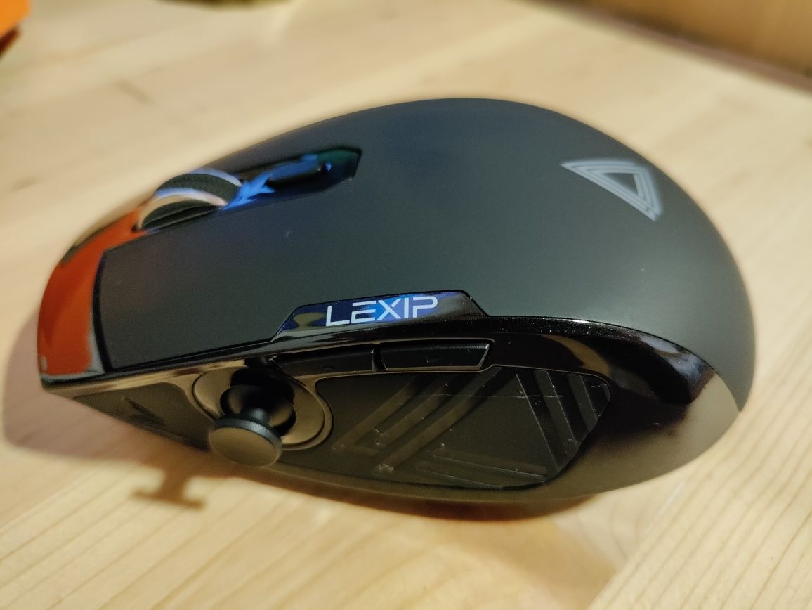 Mouse gaming Lexip PU94 cu 2 joystickuri integrate