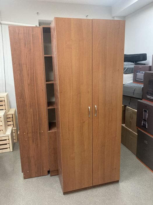 Шкаф  офисный для дома