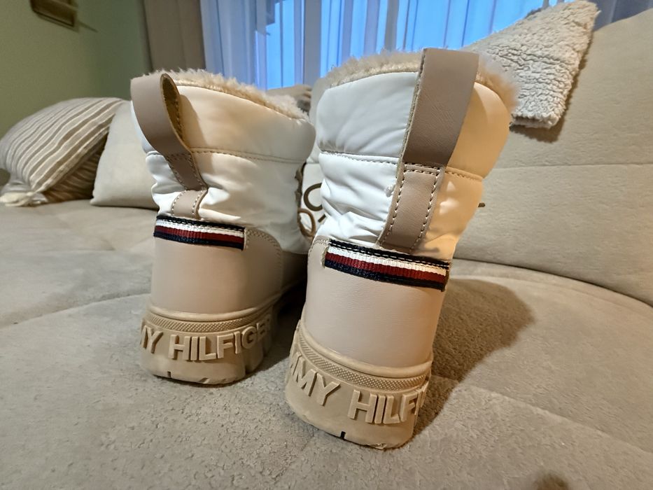 Детски апрески Tommy Hilfiger