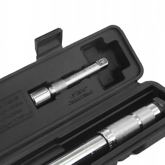 Динамометричен ключ 1/2 28–210Nm вложки 17, 19, 21мм + удължител 125мм