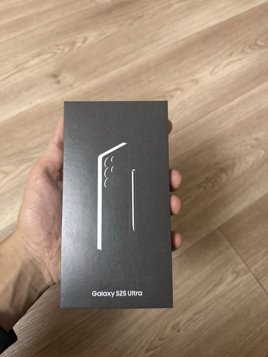 Продам новый Samsung S25 Ultra
