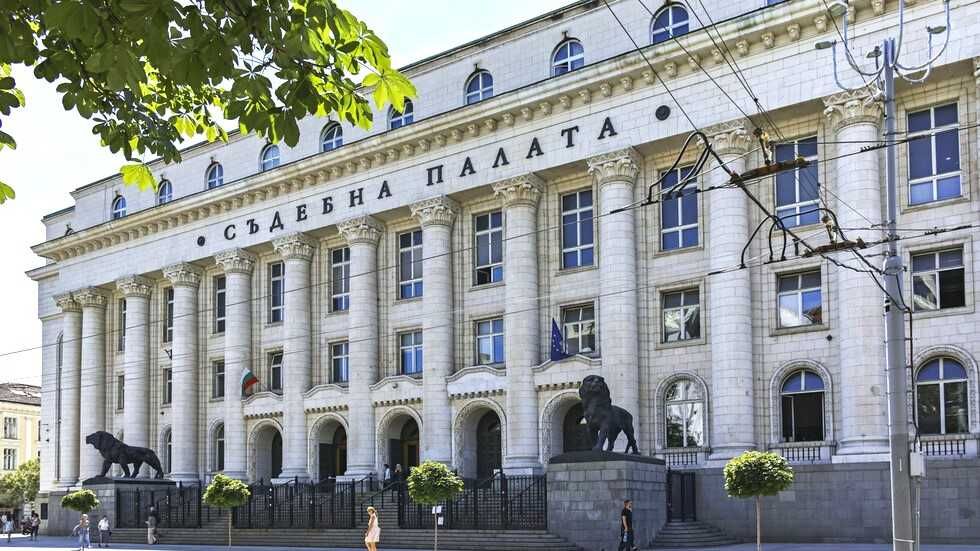 Продава се Офис в София, Център - 21 кв.м за 2477 €/кв.м - Снимка #2