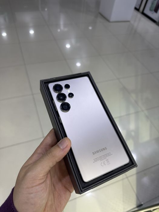 Samsung s25ultra 256gb pochti yangi
