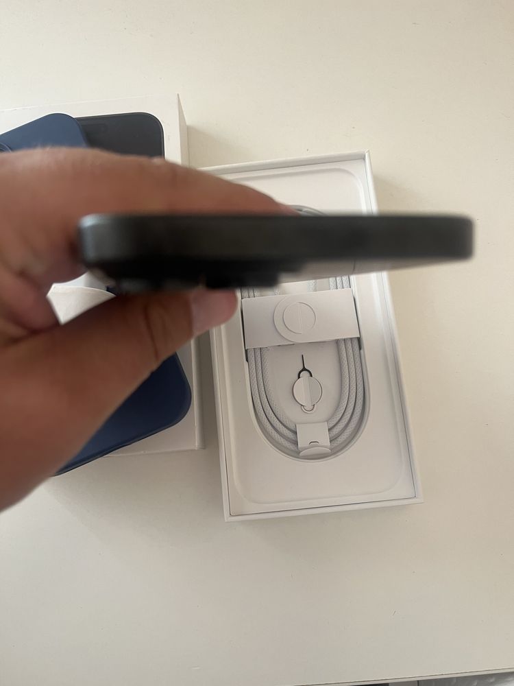 Iphone 16pro max 256GB 100% bat 11 цикли
