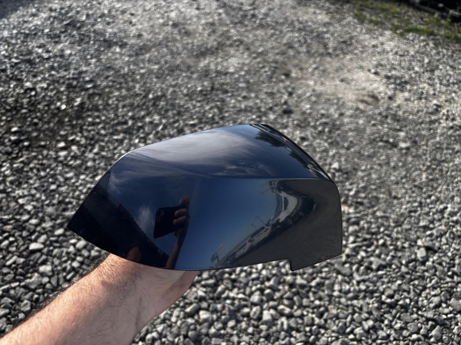 Capac oglinda dreapta original BMW F30/F31/F32/F33/F36 black 475
