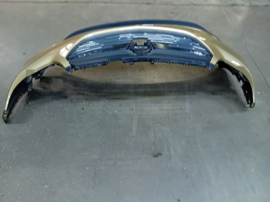 Bara fata Opel Grandland