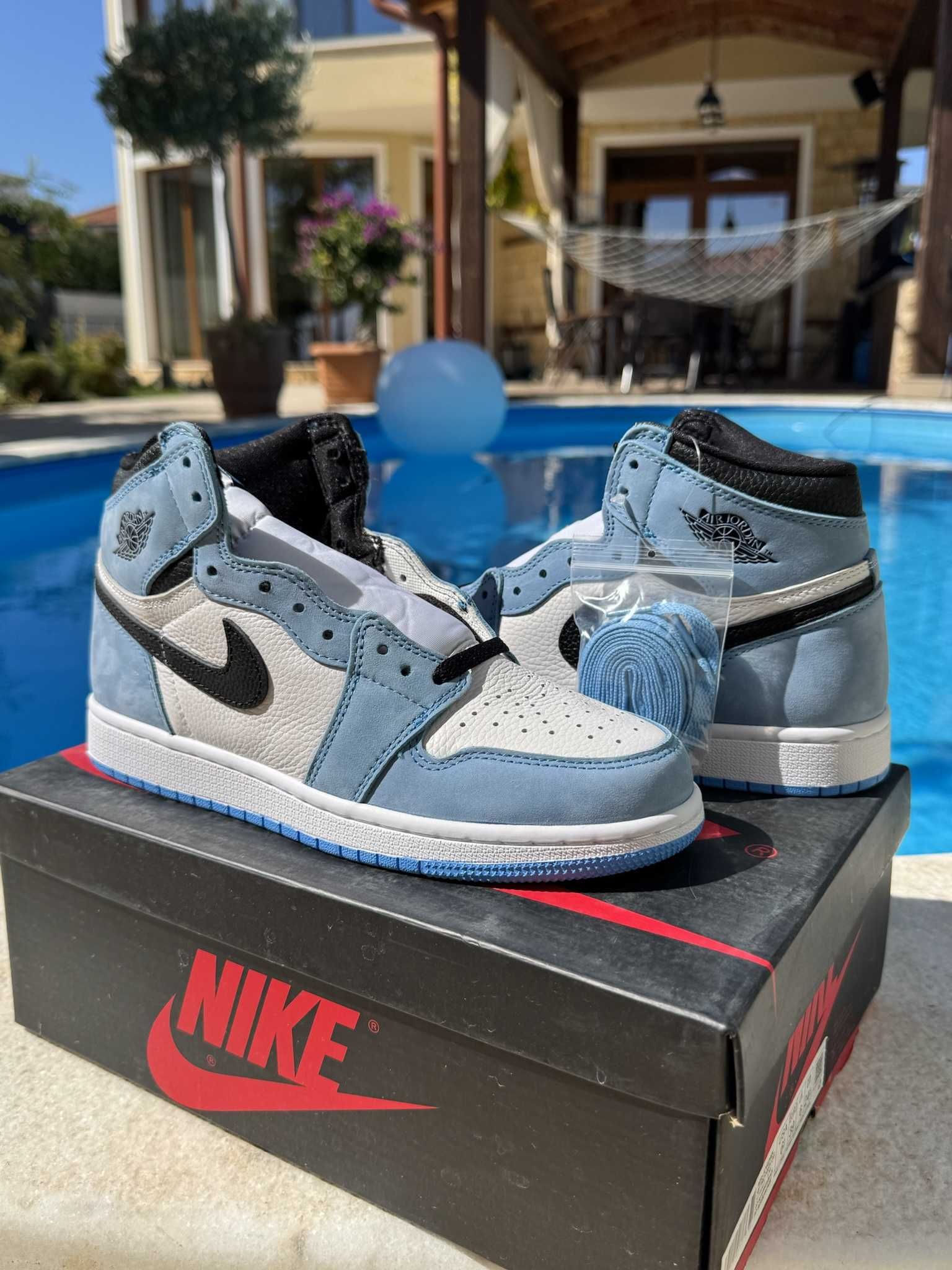 Jordan 1 High Retro UNC University Blue 39 EUR Кецове + Кутия + Връзки