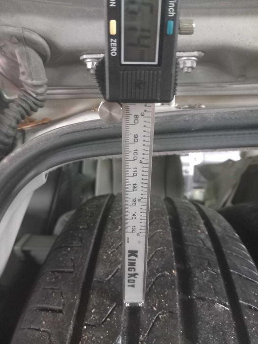 235/70 R16 Pirelli