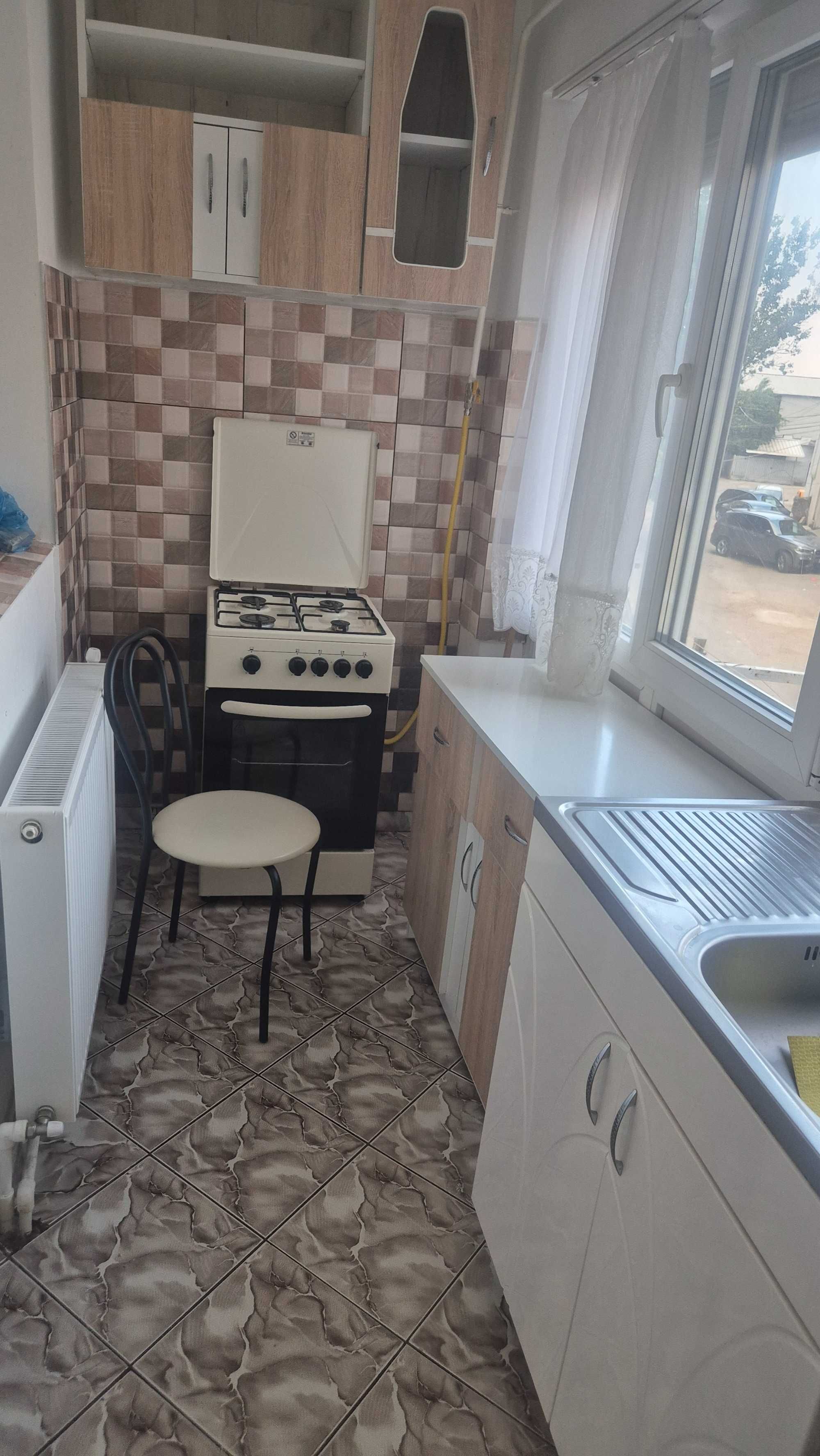 Inchiriez apartament cu o camera